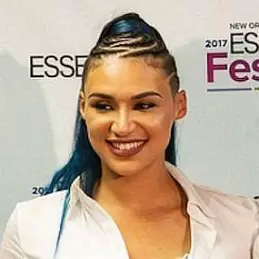 Gabrielle Carreiro net worth