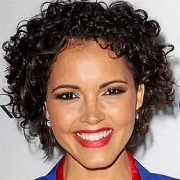 Susie Castillo net worth