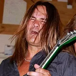 Carlos Cavazo net worth