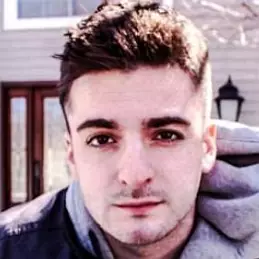 Alec Chambers net worth