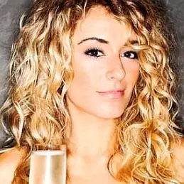 Amanda Champagne net worth