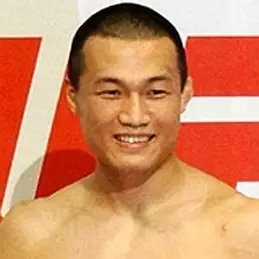 Jung Chan-Sung net worth