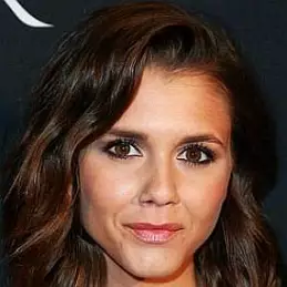 Alexandra Chando net worth