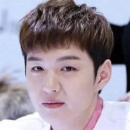 Lee Chang Sub net worth