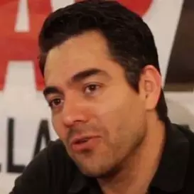 Omar Chaparro net worth