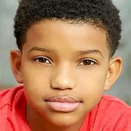 Lonnie Chavis net worth