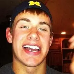 ChazOfftopic net worth