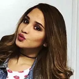 Clarisse Chi net worth