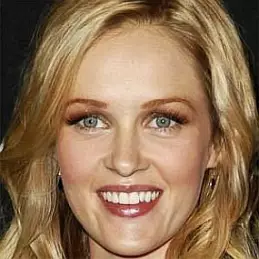 Ambyr Childers net worth