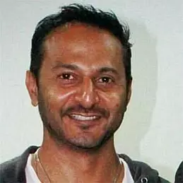 Nikhil Chinapa net worth