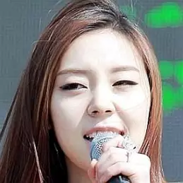 Ashley Choi net worth