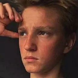 Damian Chrobak net worth