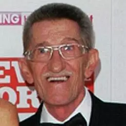Barry Chuckle net worth