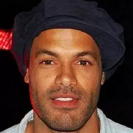 Alain Clark net worth