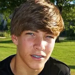 Hayden Clark net worth