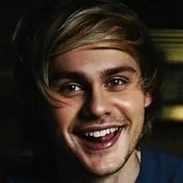 Michael Clifford net worth