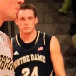 Pat Connaughton net worth