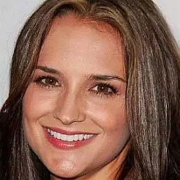 Rachael Leigh Cook net worth