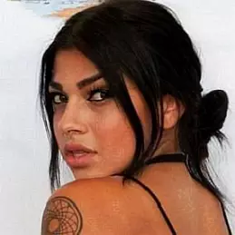 Nizhoni Cooley net worth