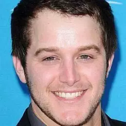 Easton Corbin net worth