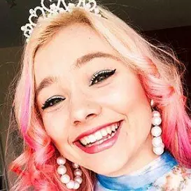 Angie Corine net worth