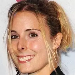 Alize Cornet net worth