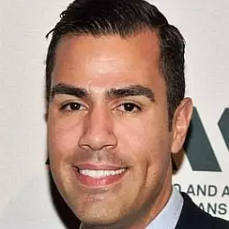 JW Cortes net worth