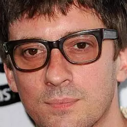 Graham Coxon net worth
