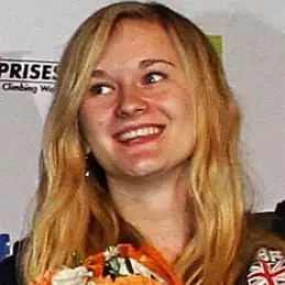 Shauna Coxsey net worth