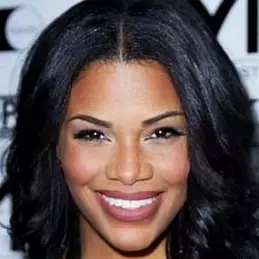 Kamie Crawford net worth