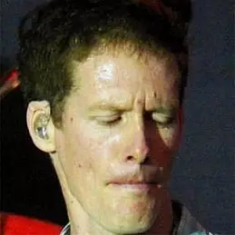 Jim Creeggan net worth