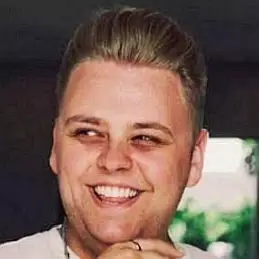 Nick Crompton net worth