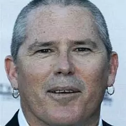 Brandon Cruz net worth