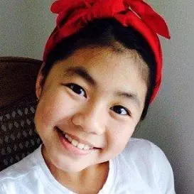 Karla Cruz net worth