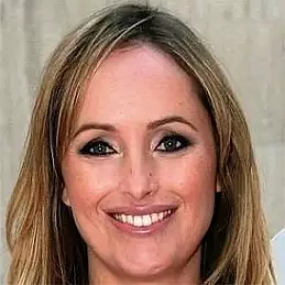 Marisa Cruz net worth