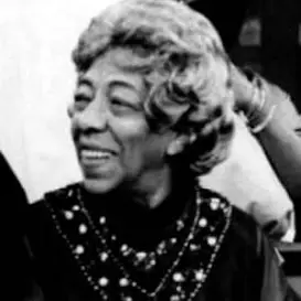 Zara Cully net worth