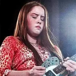 Shannon Curfman net worth