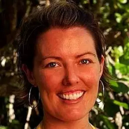 Ami Cusack net worth