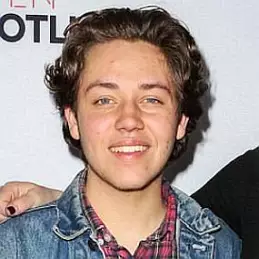 Ethan Cutkosky net worth