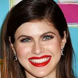 Alexandra Daddario net worth