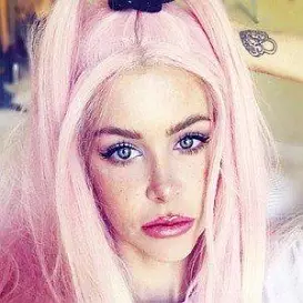 Amber Danielle net worth