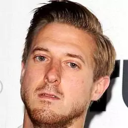 Arthur Darvill net worth