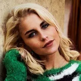 Caroline Daur net worth