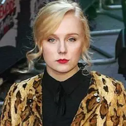 Alexa Davies net worth