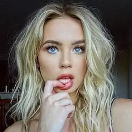 Amber Davis net worth