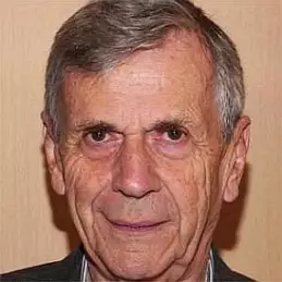 William B. Davis net worth