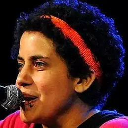 Kimya Dawson net worth