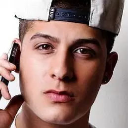 Adriel Diaz net worth