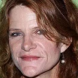 Dale Dickey net worth