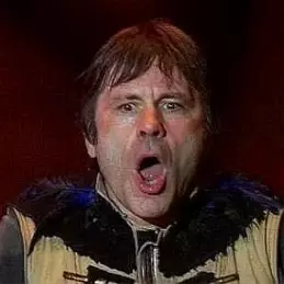 Bruce Dickinson net worth